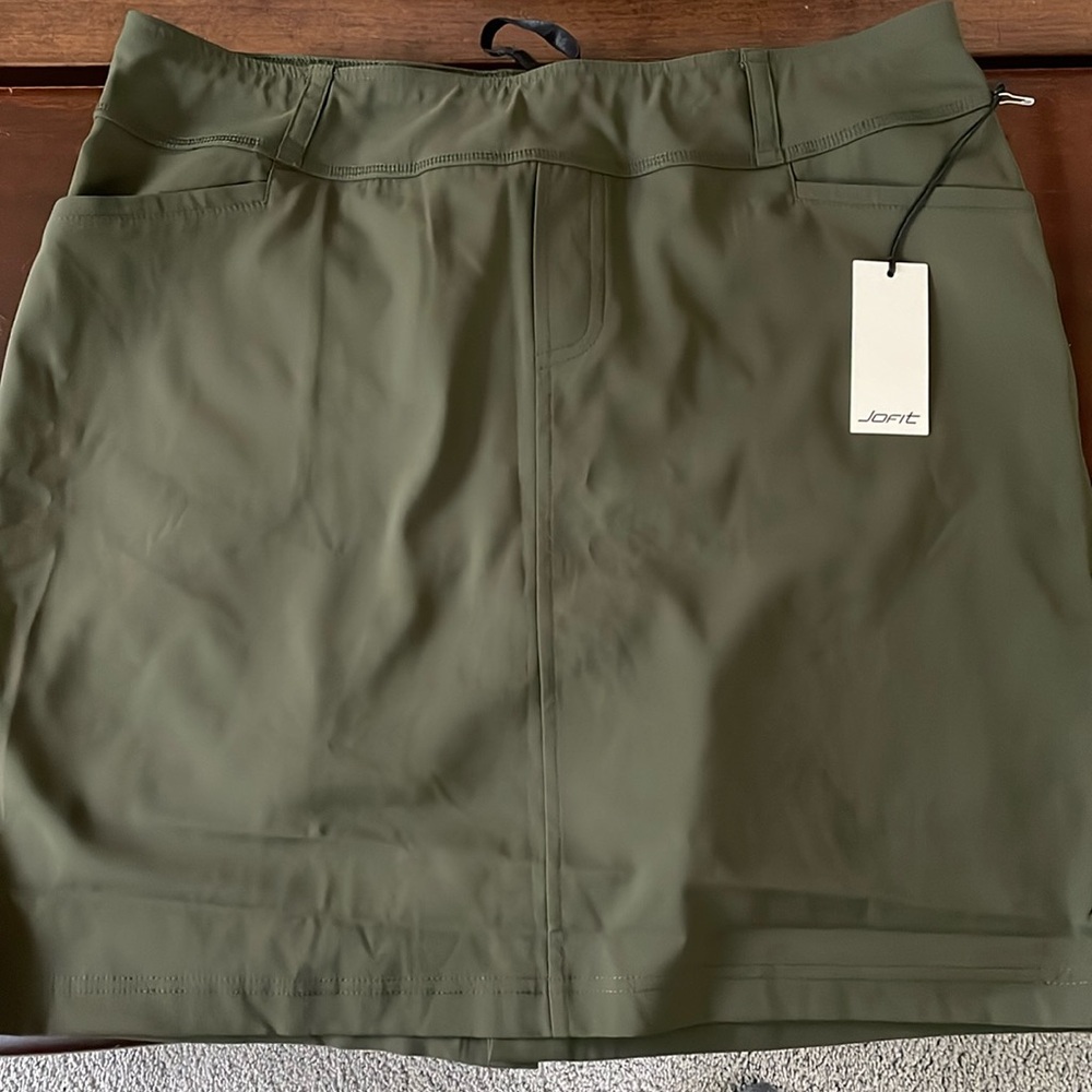 Jofit Army Green Skirt w/built in shorts